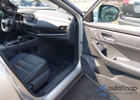 2025 Nissan Rogue Sv/Rc из США, поврежденный, VIN 5N1BT3BB3SC673927